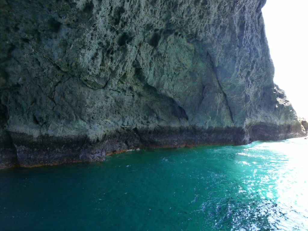 The renowned 'Hole in the Rock' cruise aboard Fullers.  Piercy Island - and the 'hole' - Bay of Islands.