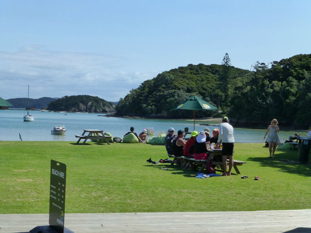 The renowned 'Hole in the Rock' cruise aboard Fullers.  Urupukapuka Island, Bay of Islands.